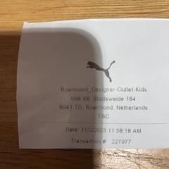 Aankoop puma, segundo informou Designer Outlet Roermond usando iLost