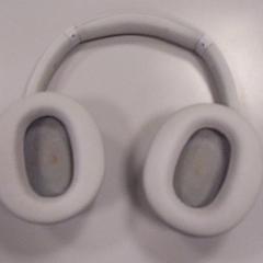 Auriculares, segundo informou Vrije Universiteit Amsterdam usando iLost