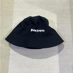 Kapelusz, zgłoszono przez IKEA渋谷 przy użyciu iLost