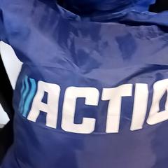 Táska, amint azt RRReis IJssel-Vecht az iLost segítségével jelentette.