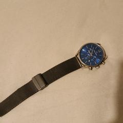 Blauw horloge, iLost'a bildirildiği gibi