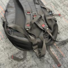 Backpack Zwart, as reported by Connexxion Amstelland-Meerlanden Schiphol Noord using iLost