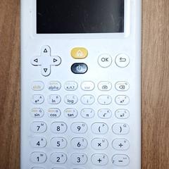 Taschenrechner, gemeldet von Qbuzz DMG über iLost