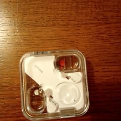 Earpods case van merk Nothing, como reportado ao iLost