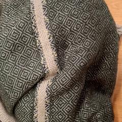 Xaile ech, como reportado por IKEA Paris Nord Roissy utilizando o iLost