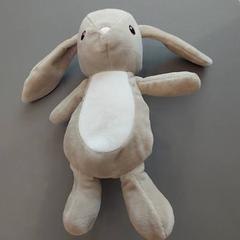 Spielzeug & Kuschelige ohrfeige lapin, gemeldet von IKEA Nantes über iLost