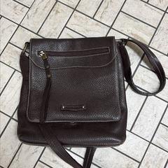 Bossa handtas, segons ha informat Regio Limburg - Leuven mitjançant iLost