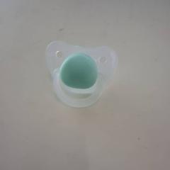 Atrapa Plastique transparent / vert, zgłoszono przez IKEA Rouen Tourville-La-Rivière przy użyciu iLost