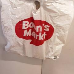 Taška, jak nahlášeno Qbuzz ZHN pomocí iLost