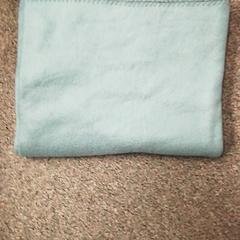 Fleecedeken Groen grijs, zoals gemeld door Burgers' Zoo met iLost