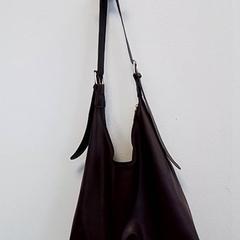 Borsa, come riportato da Hermes Eindhoven utilizzando iLost