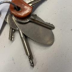 Kulcsok, amint azt GVB az iLost segítségével jelentette.