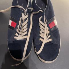 Clothing, as reported by Van der Valk Hotel Houten using iLost