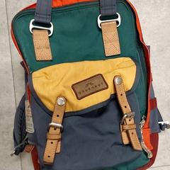 Sac à dos LEX, a été signalé par Centraal magazijn utilisant iLost