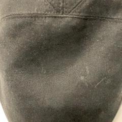 Kšiltovka, jak nahlášeno Pathé Eindhoven pomocí iLost