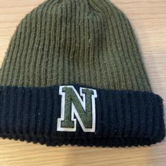 Casquette & Bonnet, a été signalé par Pathé Groningen utilisant iLost