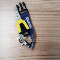 Sleutels Blauw en geel, iLost를 사용하여 Transdev Hoeksche Waard Goeree Overflakkee에 보고됨