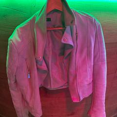 Blazer, iLost를 사용하여 Club Nyx/Exit Café에 보고됨