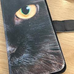 الهواتف الذكية Hoesje met afbeelding kat، كما تم الإبلاغ عنه بواسطة Gemeente Alkmaar عبر iLost