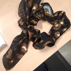 Haarscrunchies, zoals gemeld door IKEA Grenoble met iLost