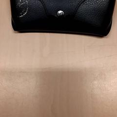 Glasögonfodral med glasögon, rapporterat av RET med iLost