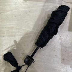 İLost kullanarak IKEA原宿 tarafından bildirildiği gibi Şemsiye ブラック