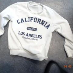 Jersei voor kindje, segons ha informat Gemeente Leopoldsburg mitjançant iLost