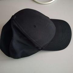 İLost kullanarak Twisto tarafından bildirildiği gibi Casquette