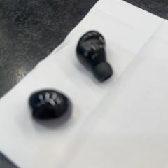 Boules quies Samsung, a été signalé par Rotterdam The Hague Airport utilisant iLost