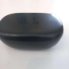 Estuche de airpods JBL, ha sido reportado por Arriva Limburg Zuid con iLost