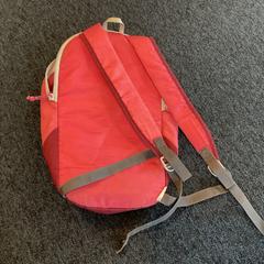 Ryggsäck, rapporterat av Breng Arnhem med iLost