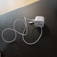 Nabíječka, jak nahlášeno Conscious Hotel Westerpark pomocí iLost