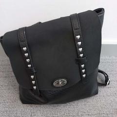 Bag Merk Naj Oleari, as reported by Arriva West-Brabant using iLost