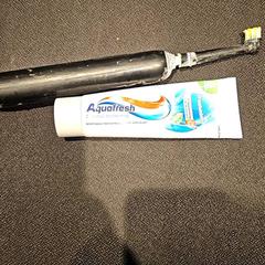 فرشاة الأسنان & تاندباستا، كما تم الإبلاغ عنه بواسطة Van der Valk Hotel Utrecht عبر iLost