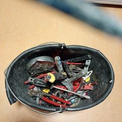 Emmer met gereedschap, som rapporterats till iLost