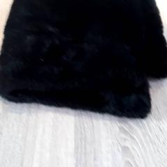 Sjal Zwart bont, rapporterat av EBS Tramplein med iLost