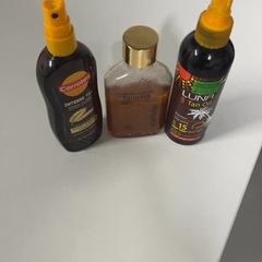 Body lotion, zoals gemeld door Silver Sands Beach met iLost