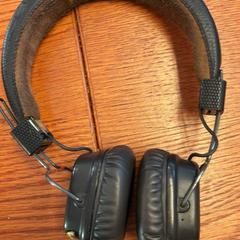 Headphones, as reported by Regio Oost-Vlaanderen using iLost