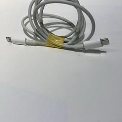 スマホiphone充電ケーブル, rapporterat av IKEA横浜 med iLost