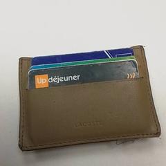 지갑(하위 카테고리) ROYS, iLost를 사용하여 ilévia에 보고됨