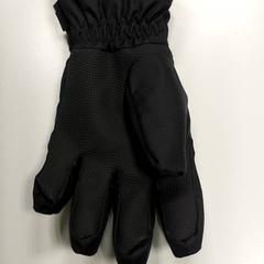 Ropa - Handschoen Zwart, ha sido reportado por Regio West-Vlaanderen con iLost