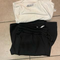 Tshirt & Shorts, som rapportert av MEININGER Hotel Brussels City Center ved bruk av iLost