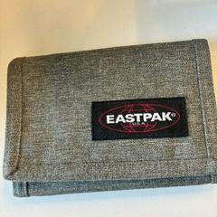 Carteira Forment, como reportado por Regio Oost-Vlaanderen utilizando o iLost