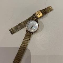 Uhr Goud, gemeldet von Pathé de Kuip über iLost