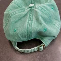 Casquette, a été signalé par Rotterdam The Hague Airport utilisant iLost