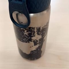 Kulacs, amint azt IKEA Soroksár Budapest az iLost segítségével jelentette.