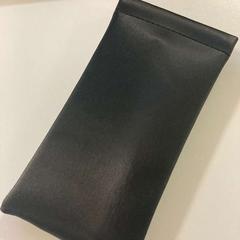 Etui à lunettes avec lunettes, a été signalé par Gemeente Ede utilisant iLost