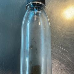 Water bottle, as reported by Burgers' Zoo using iLost