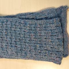 Kleding - Sjaal blauw، كما تم الإبلاغ عنه بواسطة Centraal magazijn عبر iLost