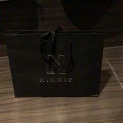 Bolsa Zwart, Nikkie, ha sido reportado por Van der Valk Hotel Zwolle con iLost